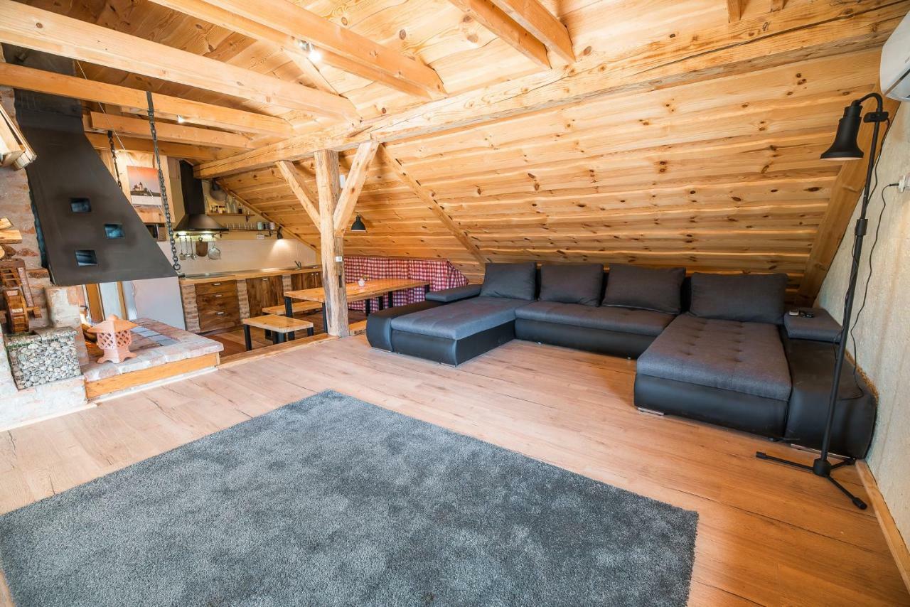 Apartment With Sauna Pr' Geci Dobova Dış mekan fotoğraf