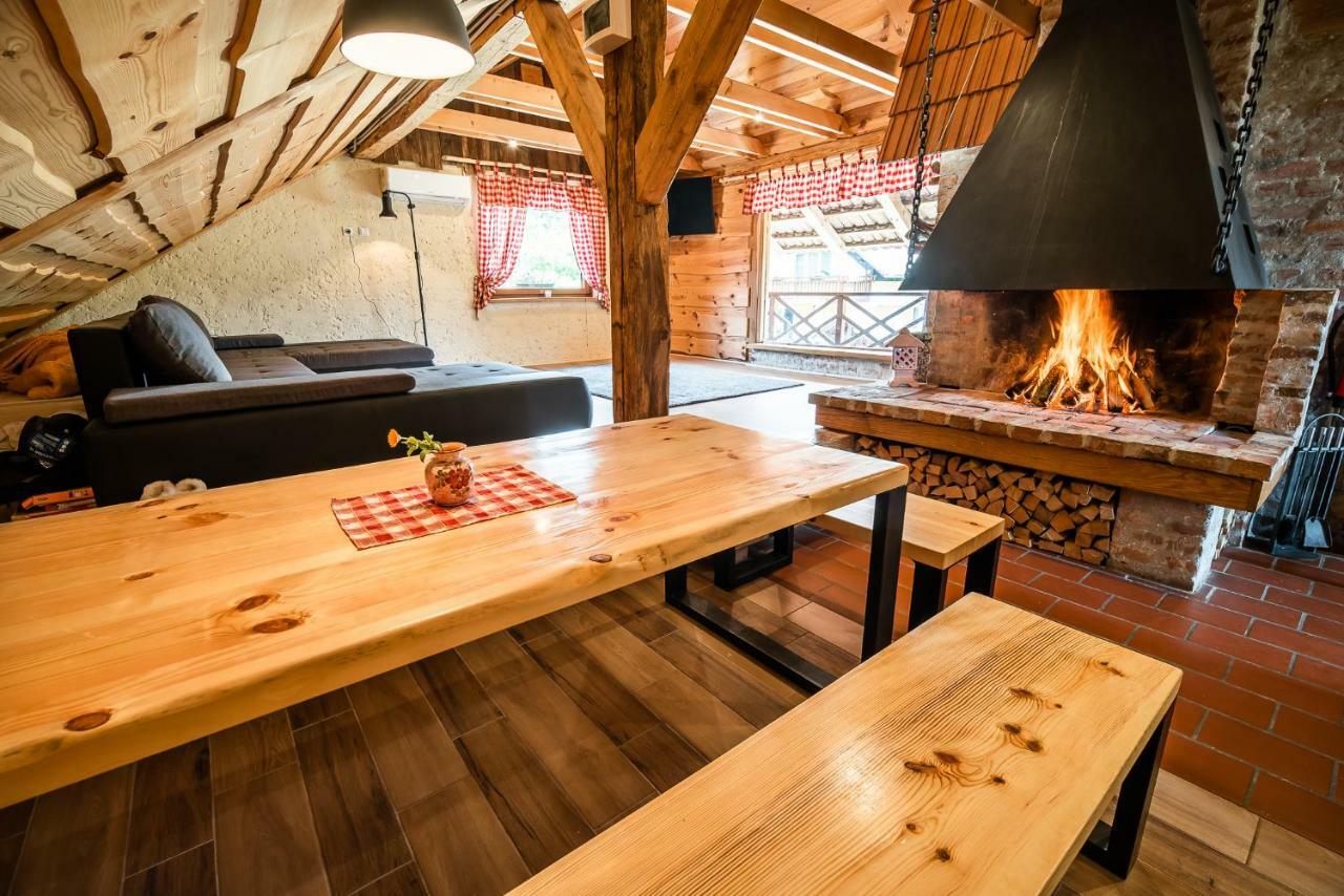 Apartment With Sauna Pr' Geci Dobova Dış mekan fotoğraf